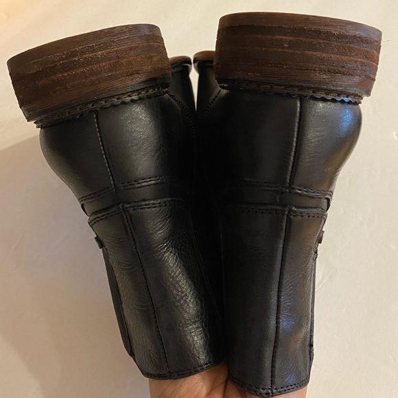 Franco Sarto Horrace Black Leather Bootie - Picture 9 of 11